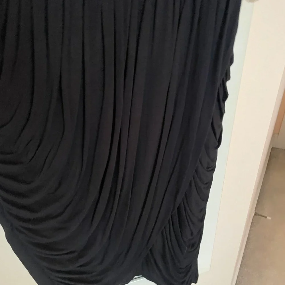 H&M DRESS - Picture 9 of 10